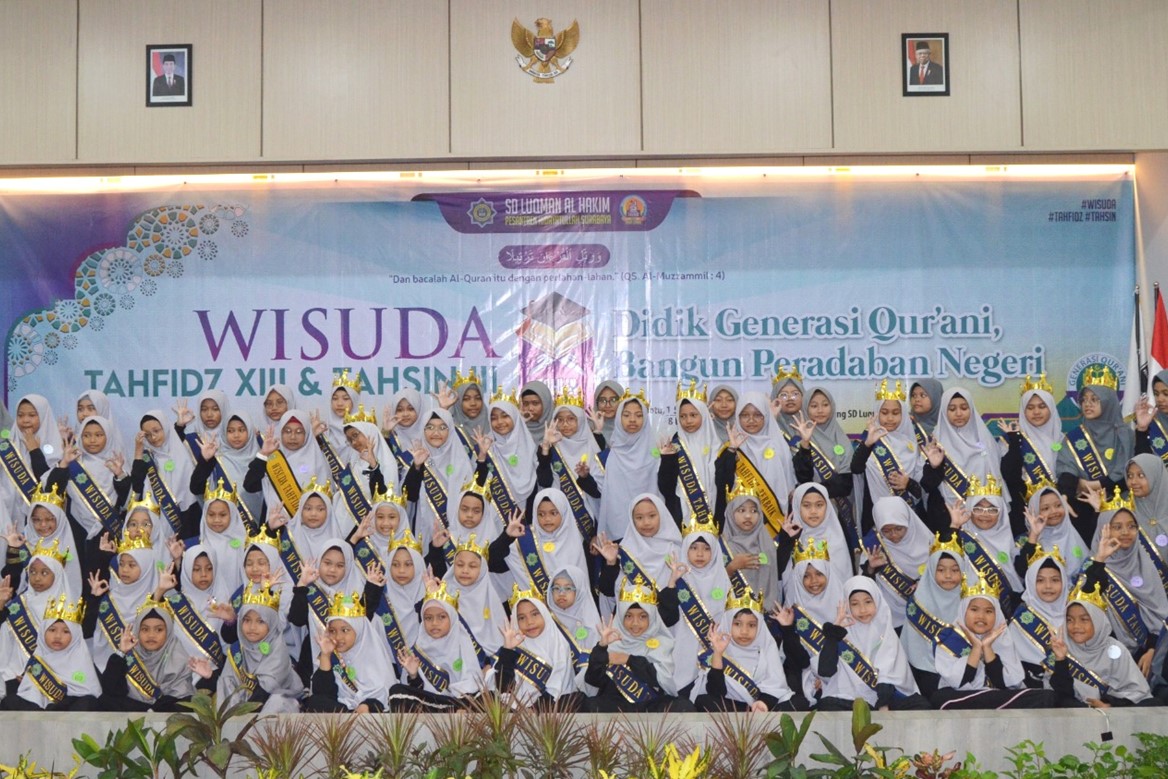 Wisuda Tahfidz XIII dan Tahsin III Didik Generasi Qurani Bangun Peradaban Negeri