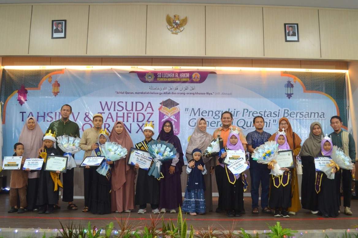 Wisuda Tahsin V dan Tahfidz XV SD Mengukir Prestasi Bersama Generasi Qurani