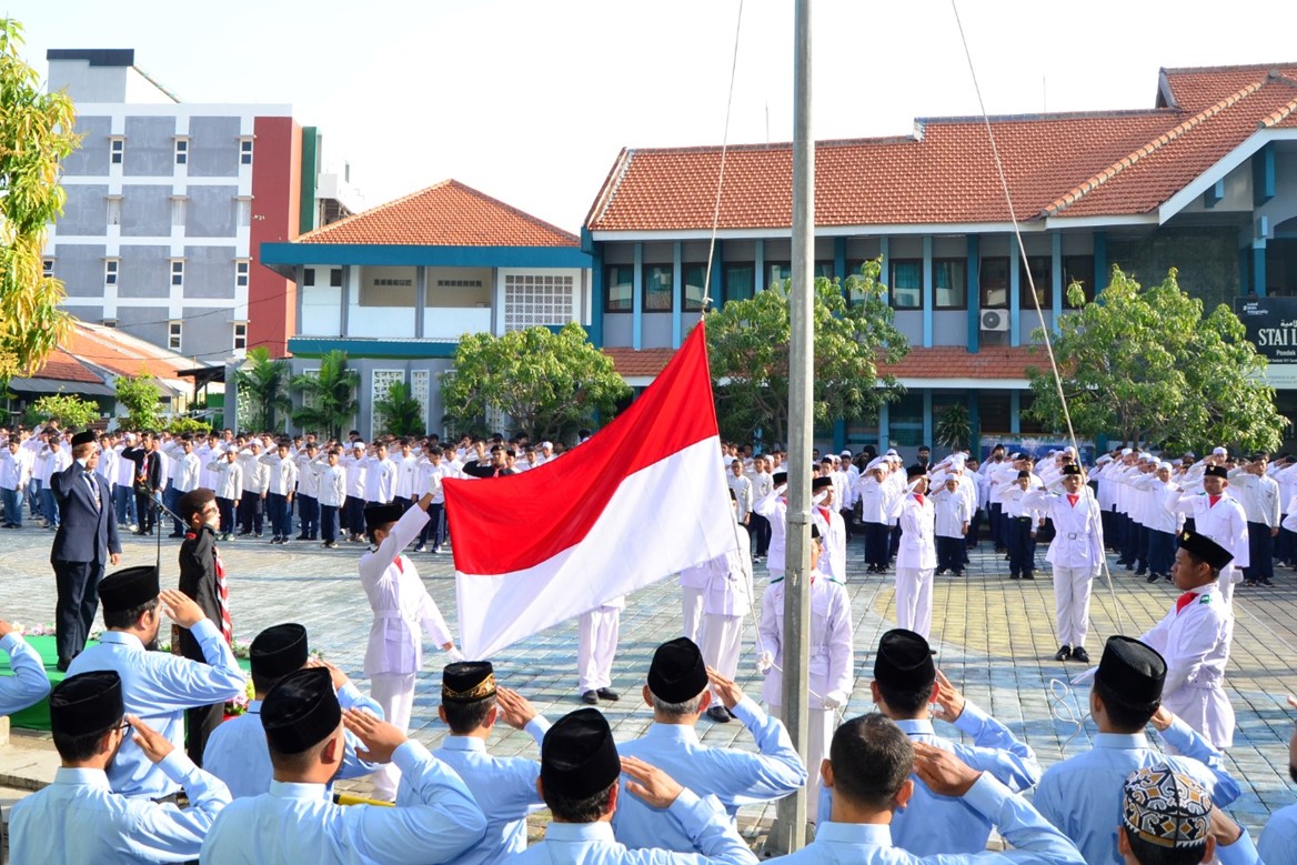 Merdeka Sejati: Bebas Berkarya, Taat Syariat Allah Merdeka Sejati: Bebas Berkarya, Taat Syariat Allah